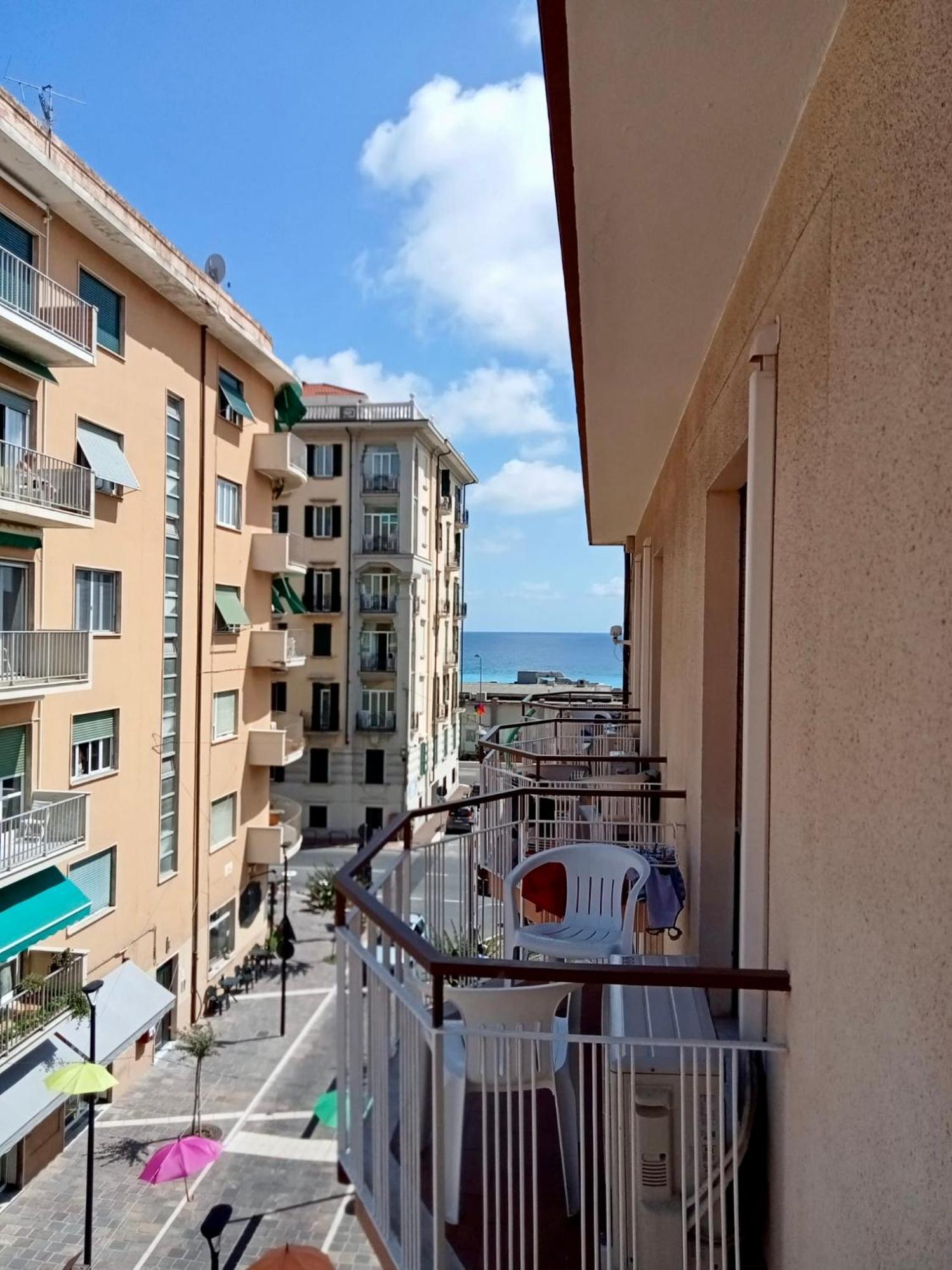 Hotel La Bussola Finale Ligure Luaran gambar