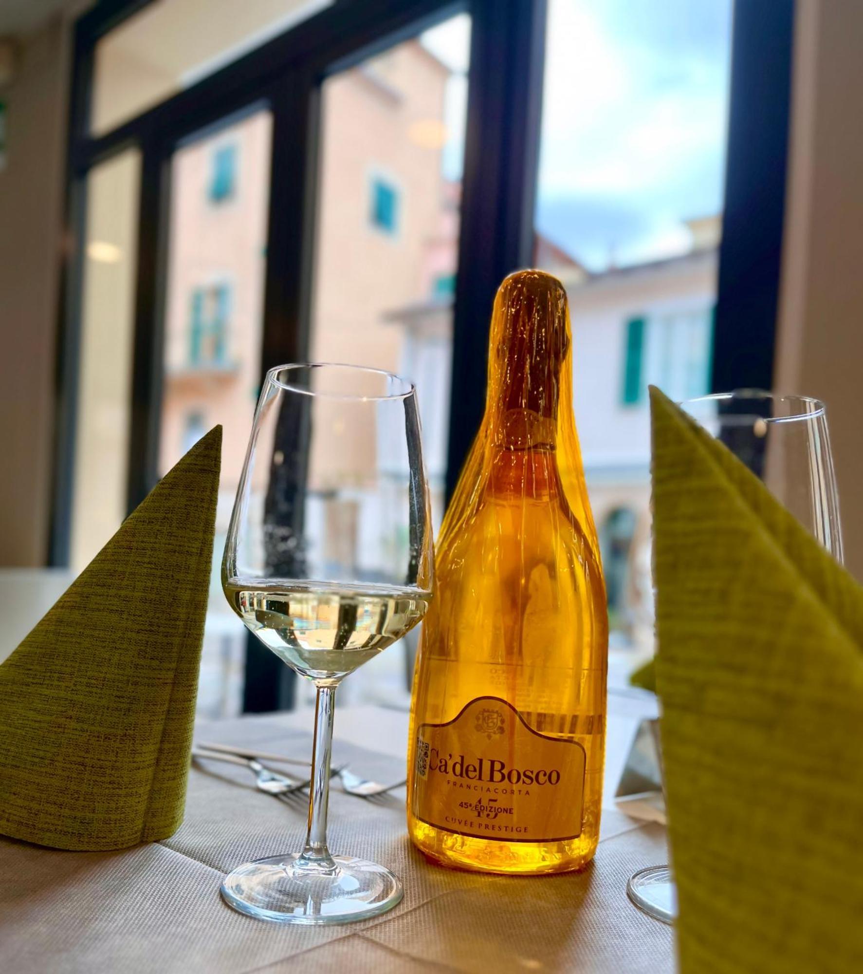 Hotel La Bussola Finale Ligure Luaran gambar