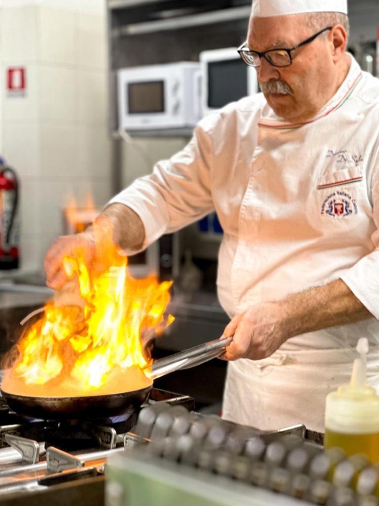 Hotel La Bussola Finale Ligure Luaran gambar