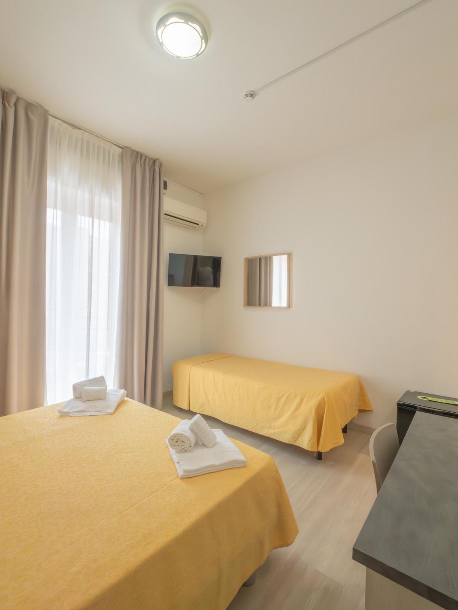 Hotel La Bussola Finale Ligure Luaran gambar