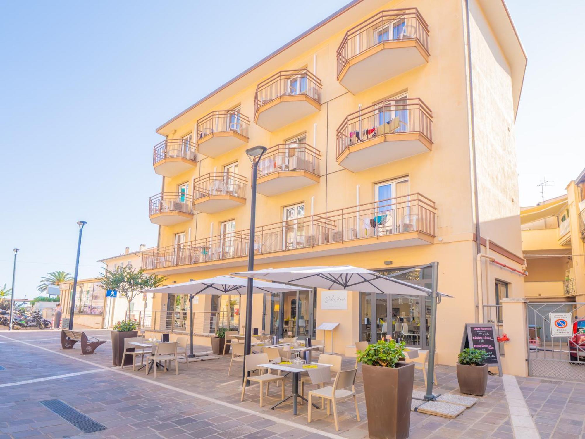 Hotel La Bussola Finale Ligure Luaran gambar